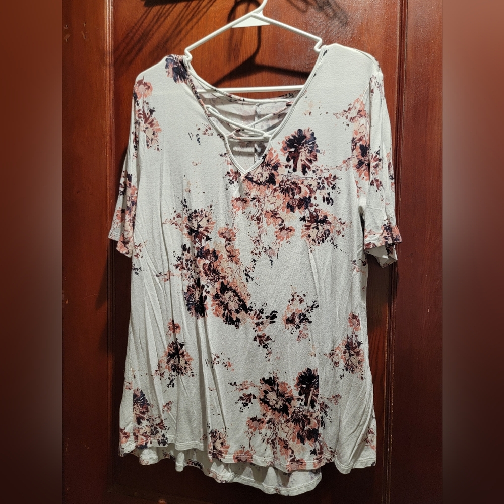 Strappy Short Sleeve Maurices top